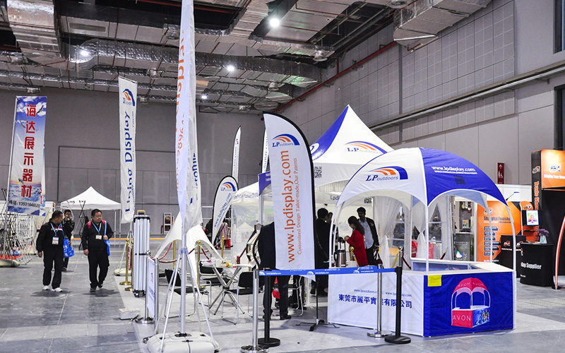 Come visit us at the Shanghai Advertising Exhibition 来拜访我们在上海给陈列做广告