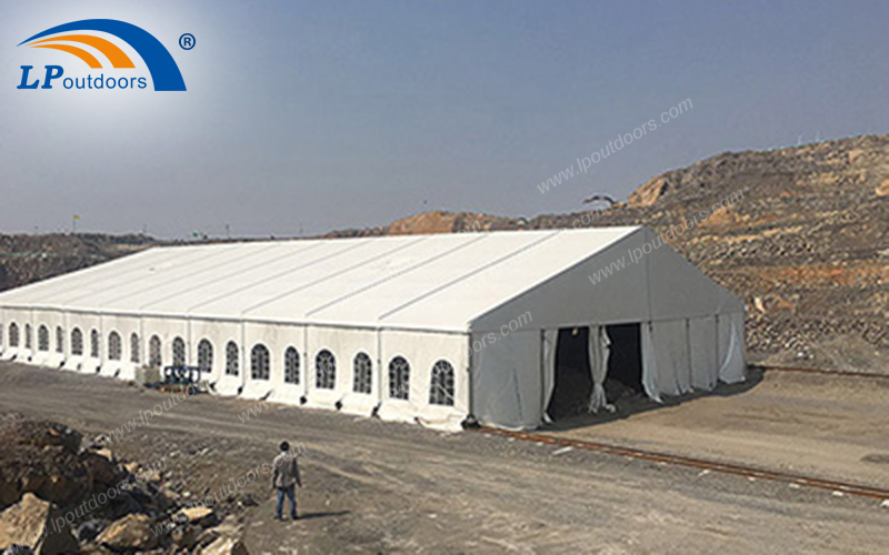 超大型室外铝合金矿山防尘篷房既可以保护环境又可以满足使用需求